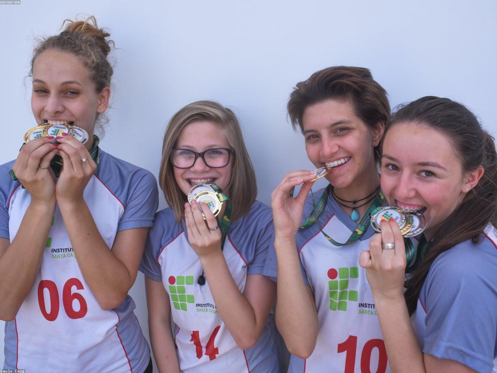 អត្ថបទអំពីការឈ្នះ៖ ជីវិត និងការងារ